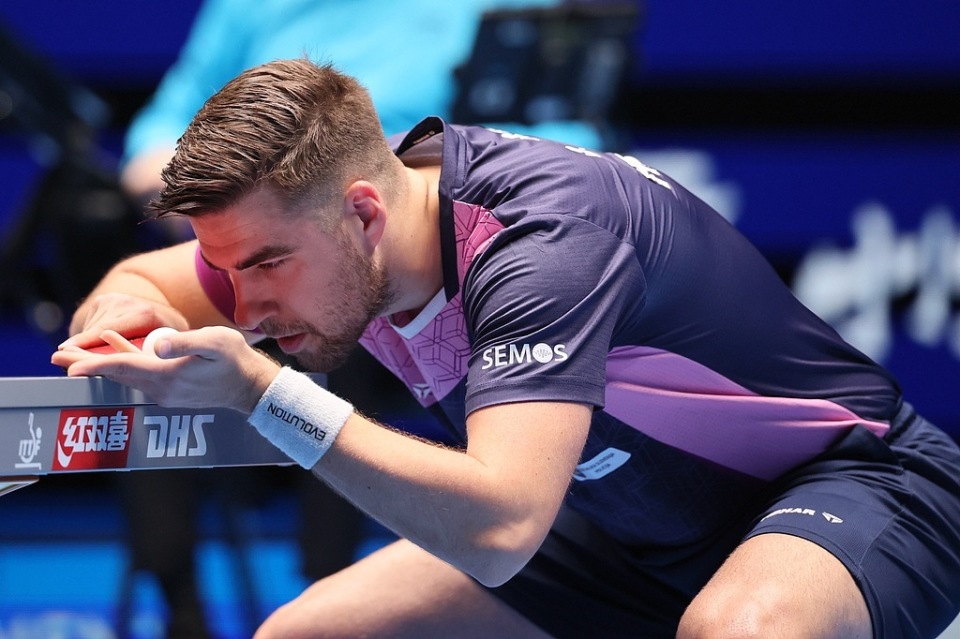 半场手感不 半场手感不