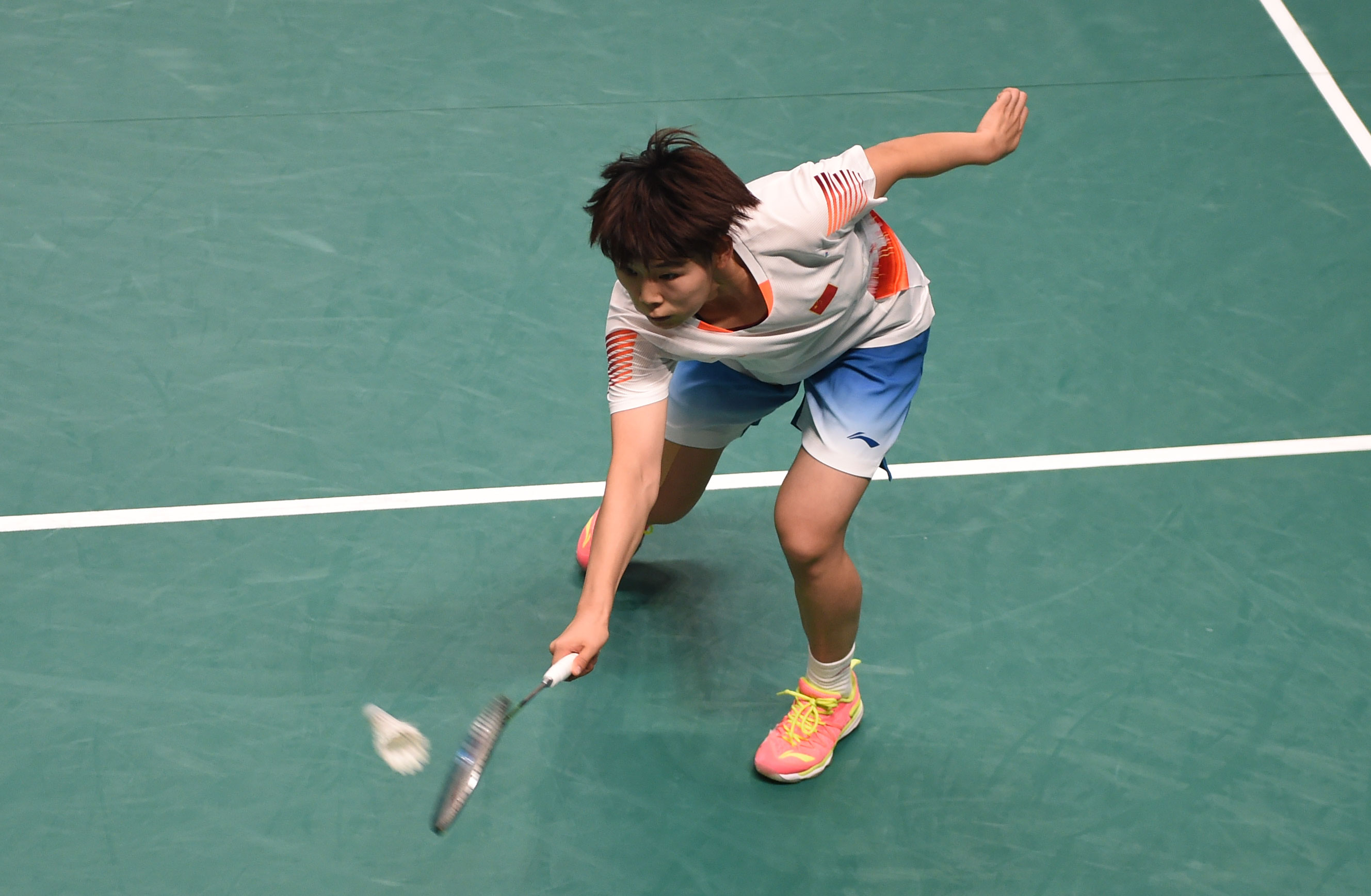 人能够在比 人能够在比