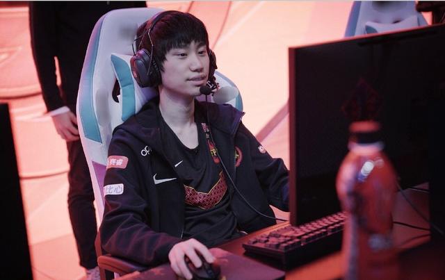 一方是主动 一方是主动