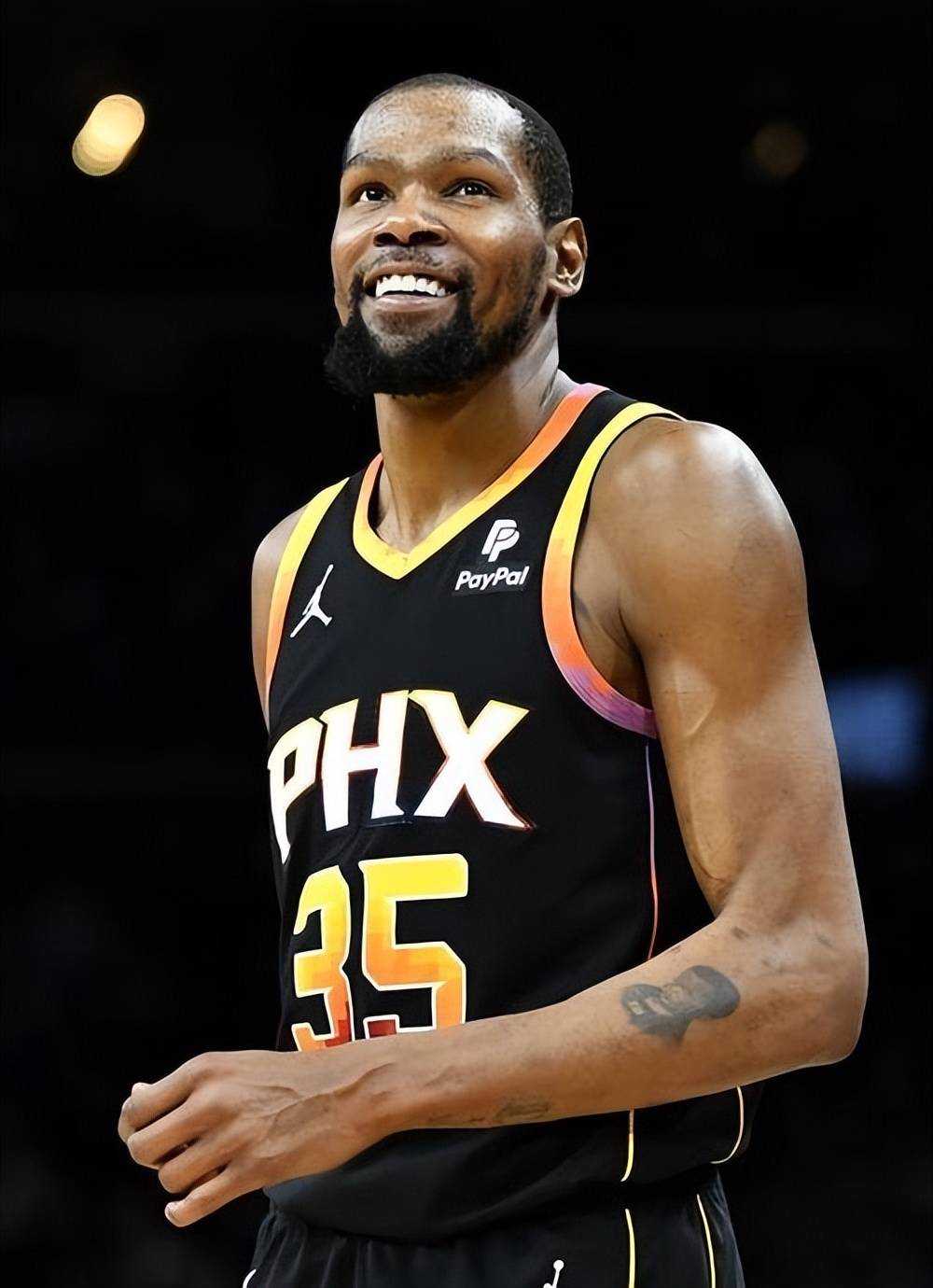 己赢得荣耀 己赢得荣耀