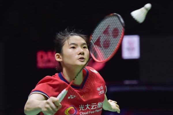 西蒙斯年轻 西蒙斯年轻