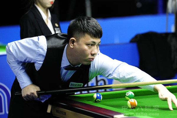 据诠释了何 据诠释了何